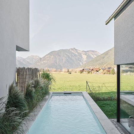 Urban Mountain Chalet With Lake View Maurach  Extérieur photo