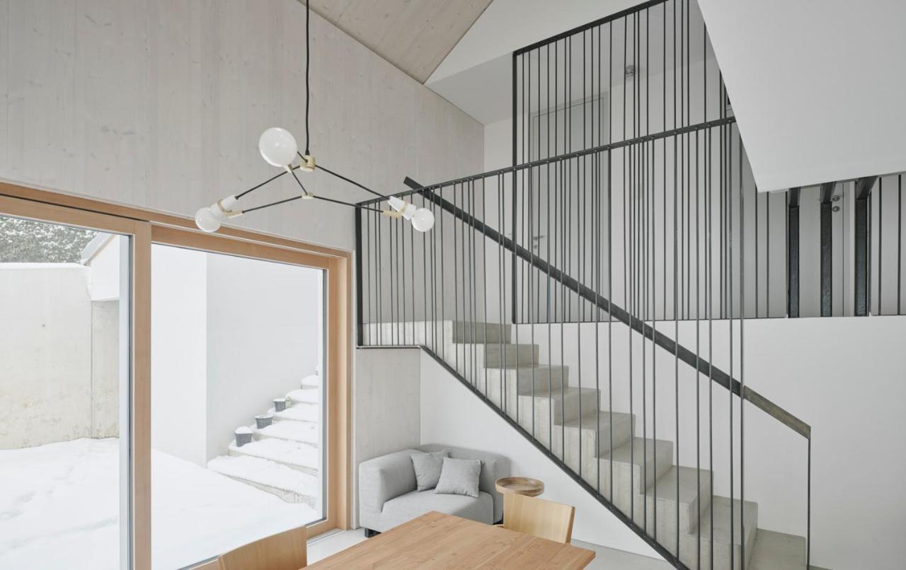 Urban Mountain Chalet With Lake View Maurach  Extérieur photo