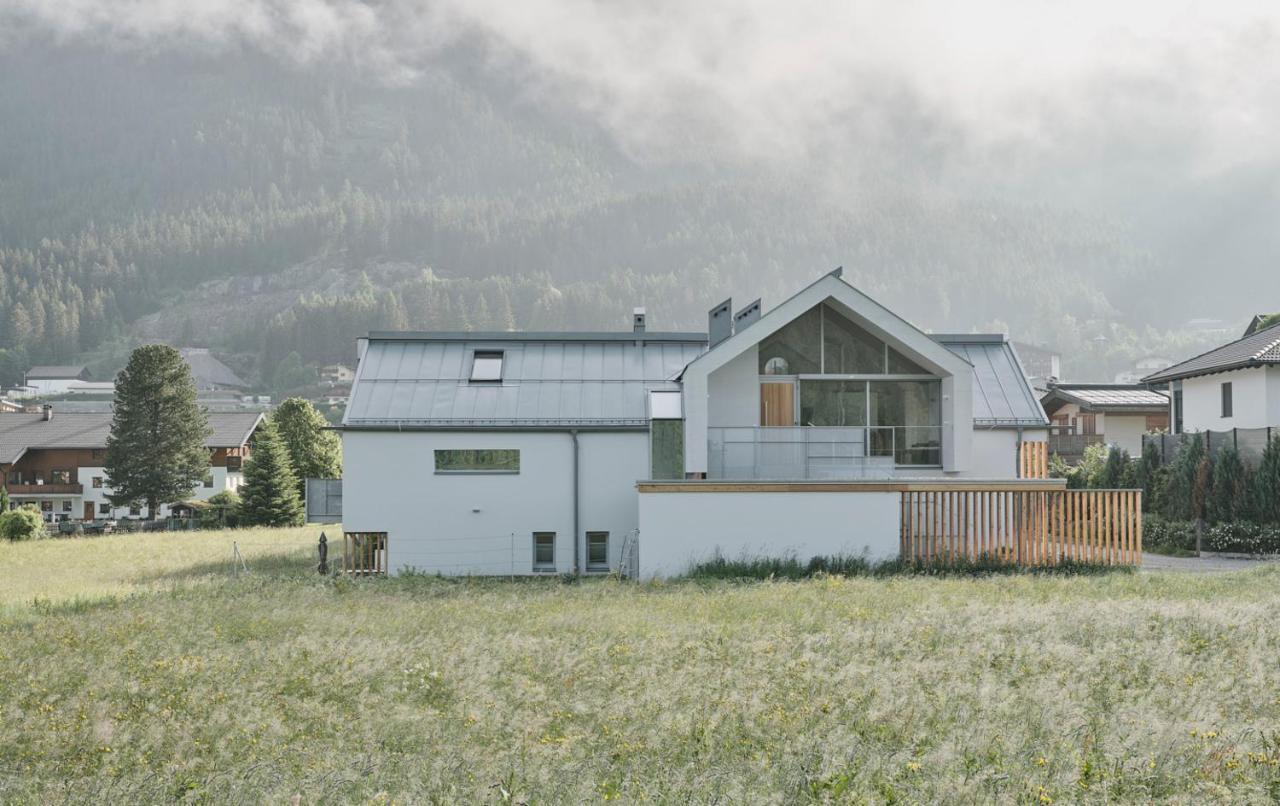 Urban Mountain Chalet With Lake View Maurach  Extérieur photo