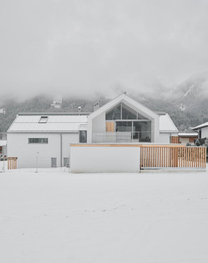 Urban Mountain Chalet With Lake View Maurach  Extérieur photo