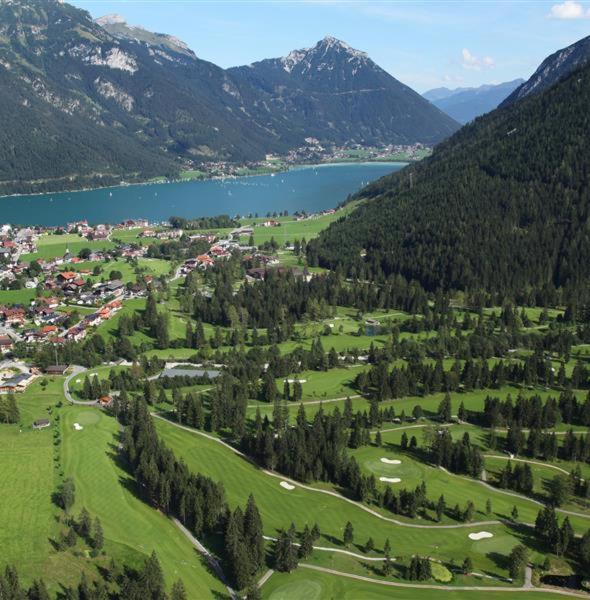 Urban Mountain Chalet With Lake View Maurach  Extérieur photo