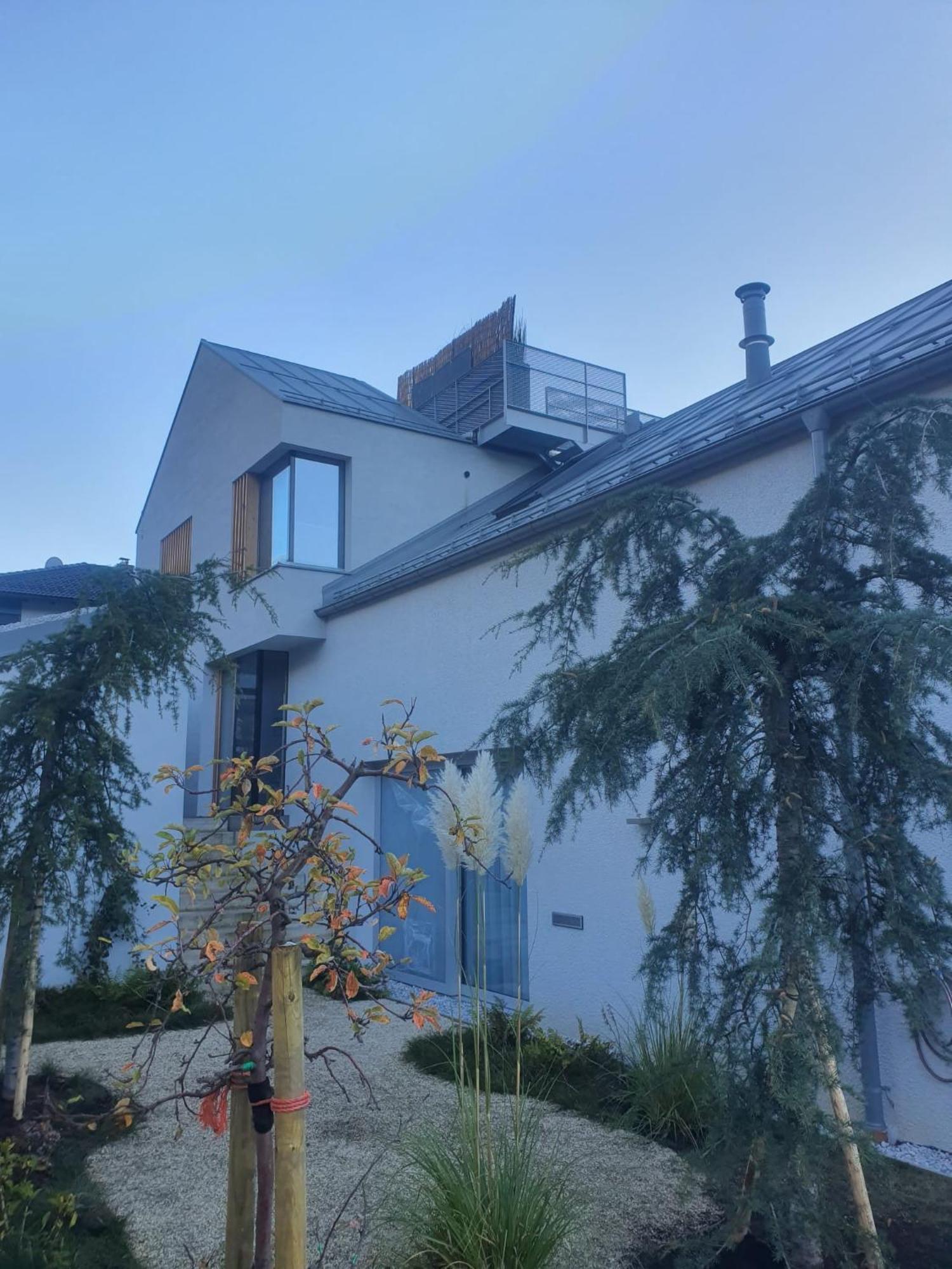 Urban Mountain Chalet With Lake View Maurach  Extérieur photo